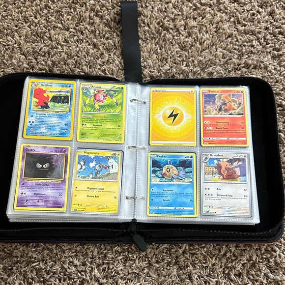 Pikachu Card Binder - Picture 8 of 16